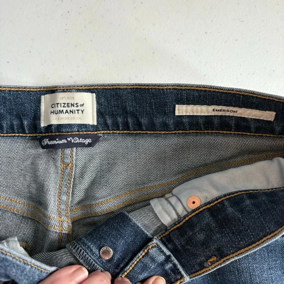 CITIZENS OF HUMANITY emerson slim fit boyfriend jean in distressed tempo 0234 - Picture 13 of 15